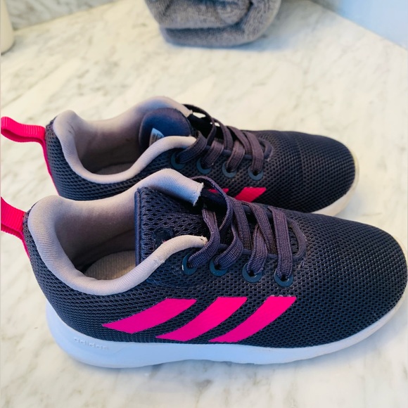 adidas Other - Adidas Toddler running shoes - Size 8